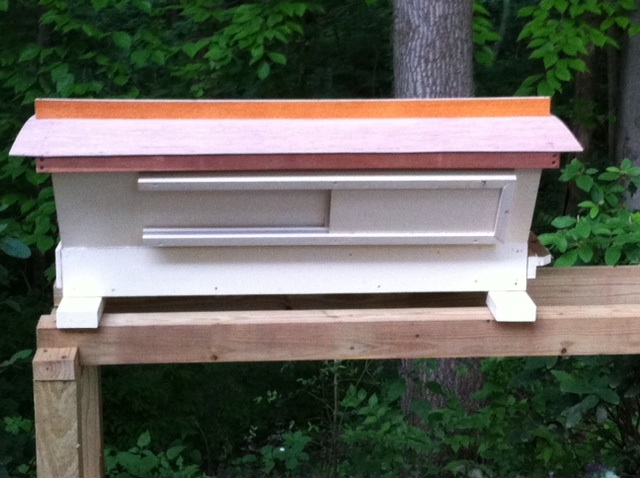 Bob's top-bar hive